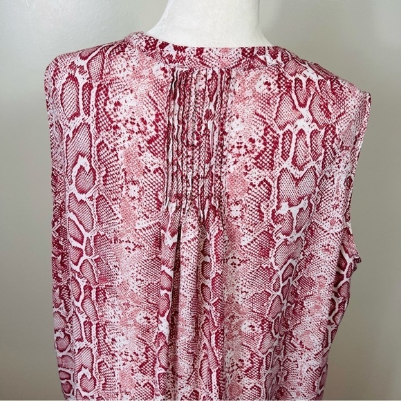 CHELSEA & THEODORE Mauve Pink & White Snake Print V-Neck Sleeveless Blouse - XXL - Picture 10 of 10